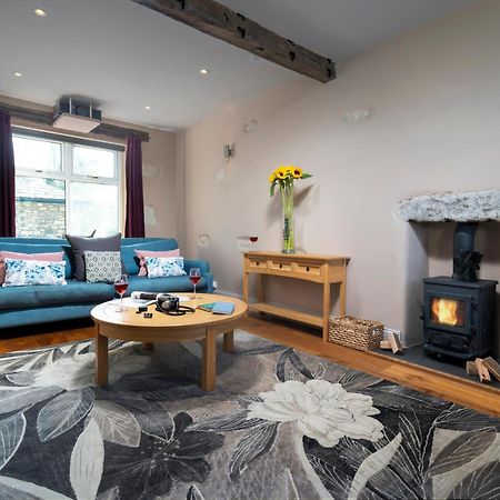 Clare'S Cottage Near Cartmel - Dog Friendly, Homely, Aga, Log Burners, Disney Plus & Netflix Holker ภายนอก รูปภาพ